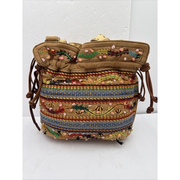 Lucky Brand Handbags - VTG Y2K Lucky Brand Vintage Embroidered Flower Boho Bucket Tote Bag Purse